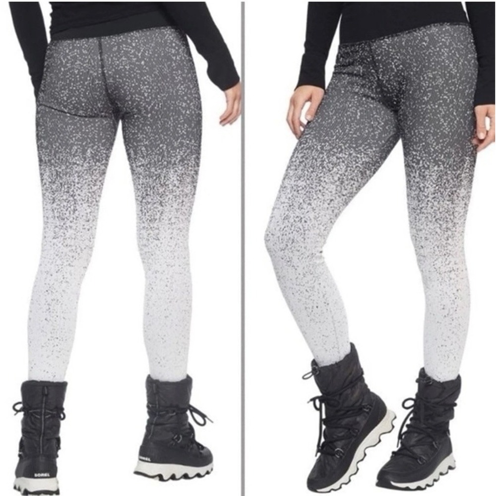 Athleta Flurry Ombre Leggings Ribbed Black and‎ White Pants High Rise Size Large